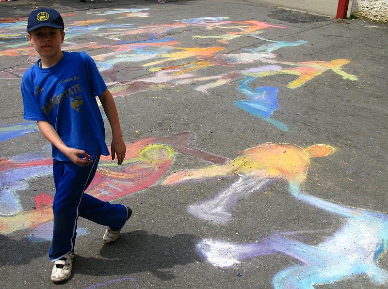 Tornate con noi particolare 2.jpg - Le loro ombre non sono scure, ma di mille colori